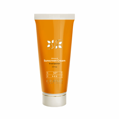 کرم ضد آفتاب فاقد چربی سینره SPF30 مناسب پوست های حساس 65 میلی لیتر